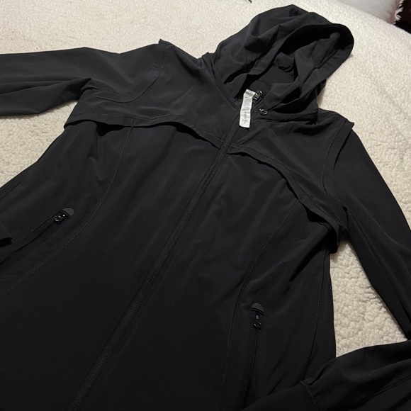 lululemon athletica Jackets & Blazers - Lululemon Run Jacket. Size 8